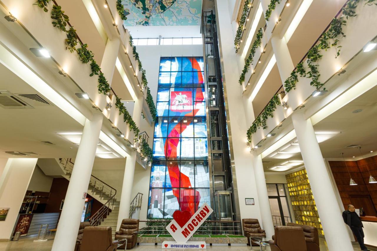 Moscow House Hotel Jereván Kültér fotó