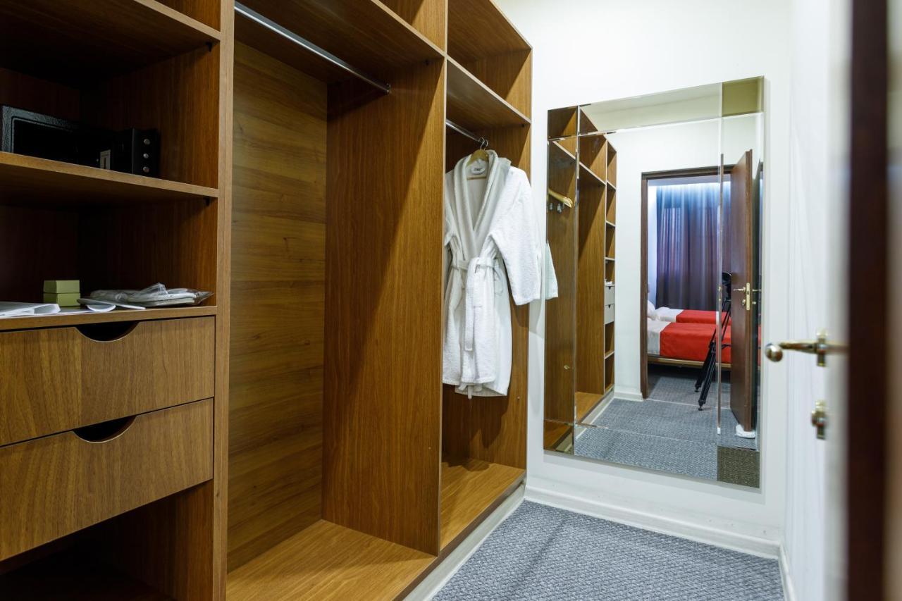 Moscow House Hotel Jereván Kültér fotó